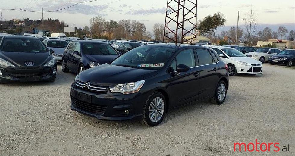 2012' Citroen C4 photo #1