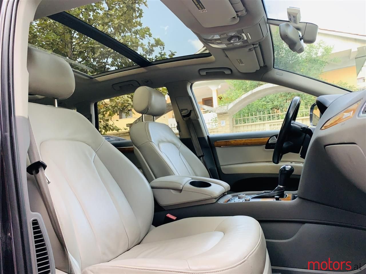 2011' Audi Q7 photo #4