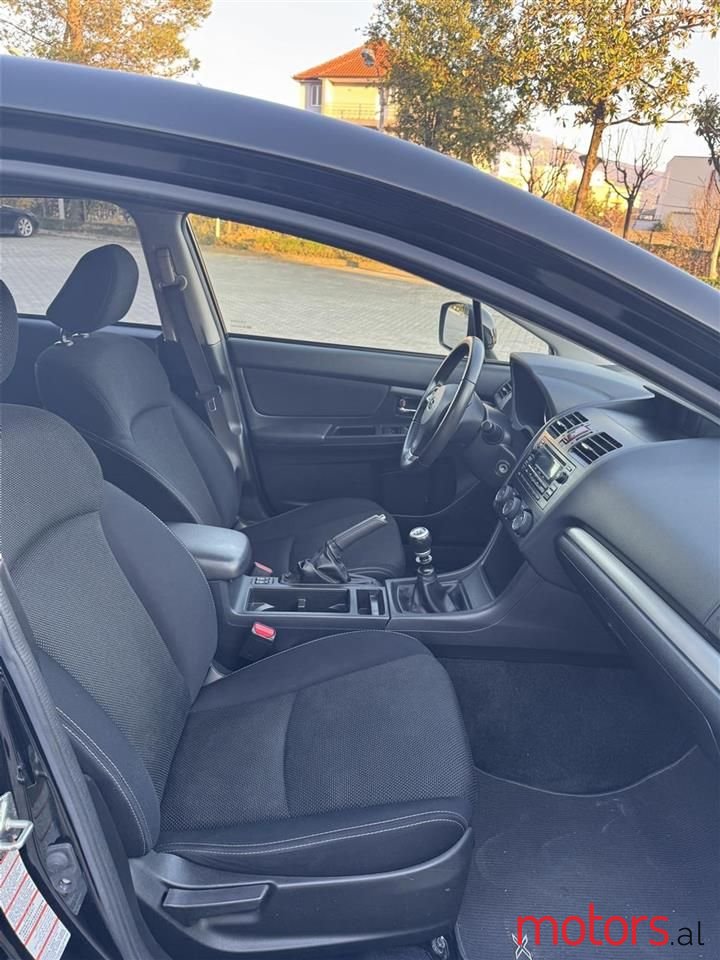 2014' Subaru XV photo #5