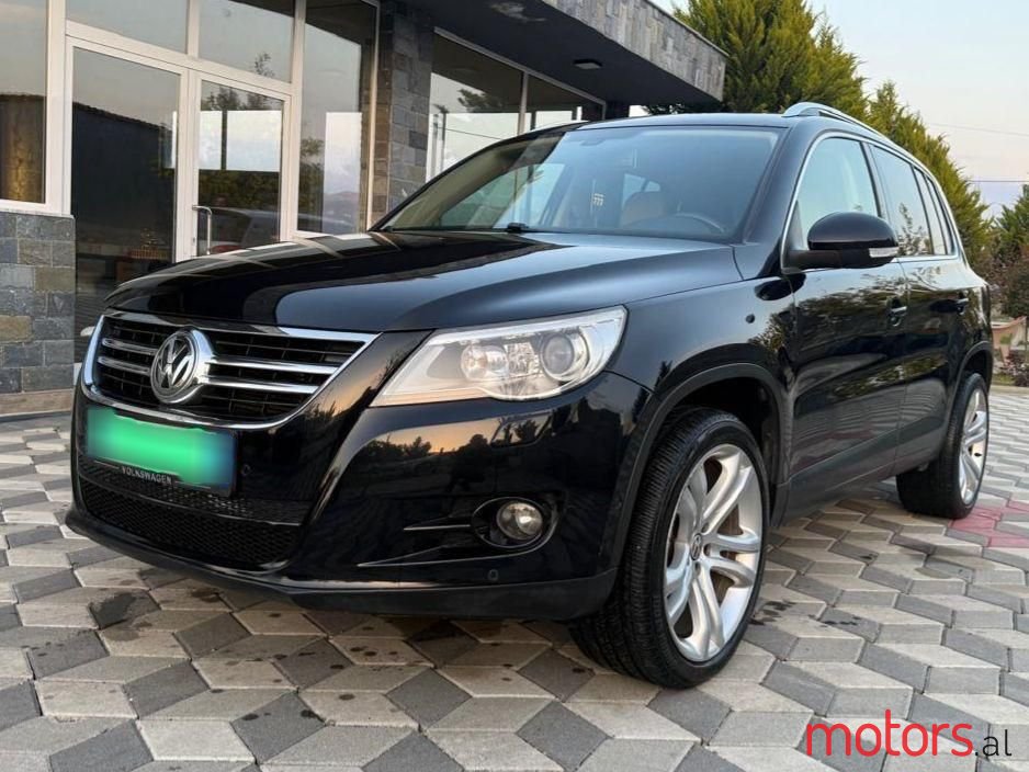 2008' Volkswagen Tiguan photo #4