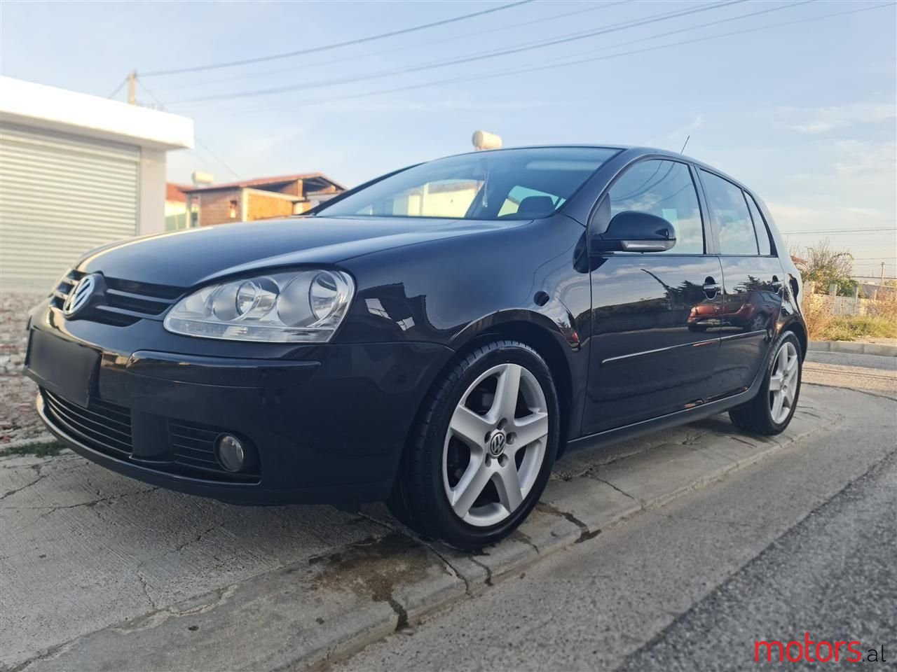 2007' Volkswagen Golf photo #1