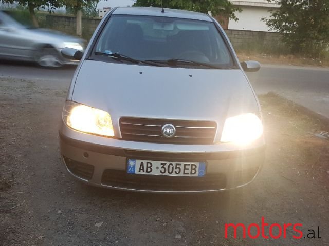 2005' Fiat Punto photo #1