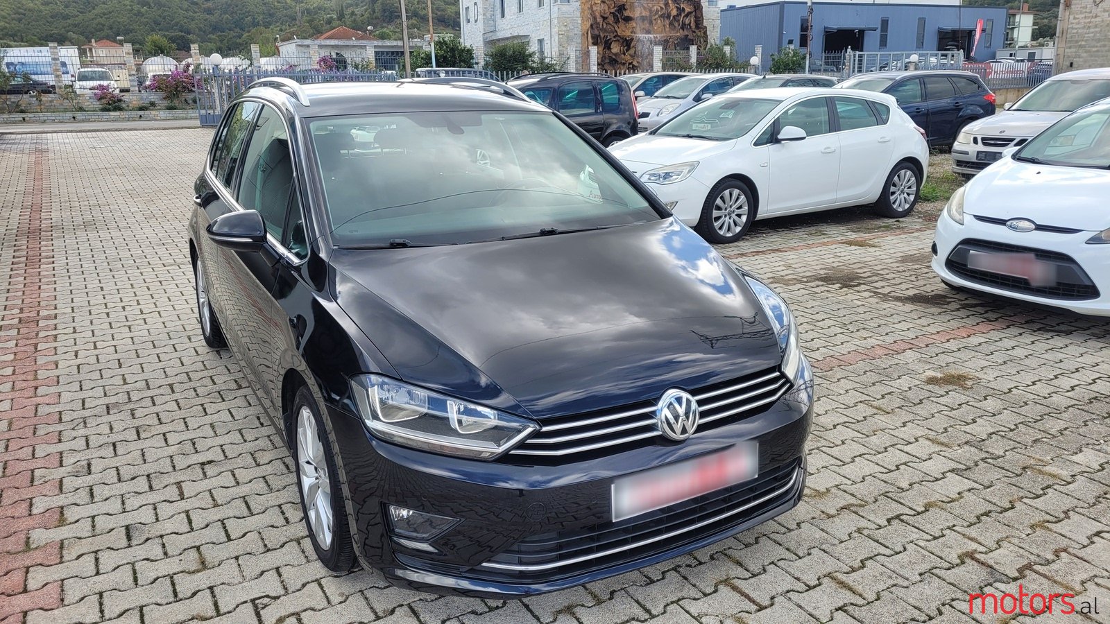 2016' Volkswagen Golf Sportsvan photo #6