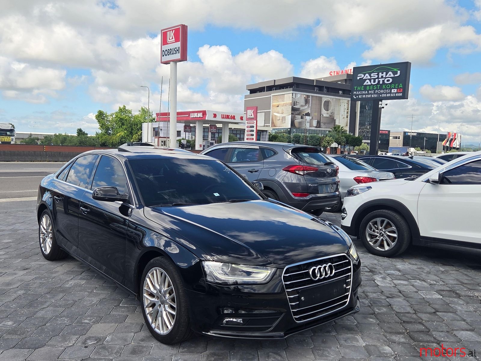 2016' Audi A4 photo #1