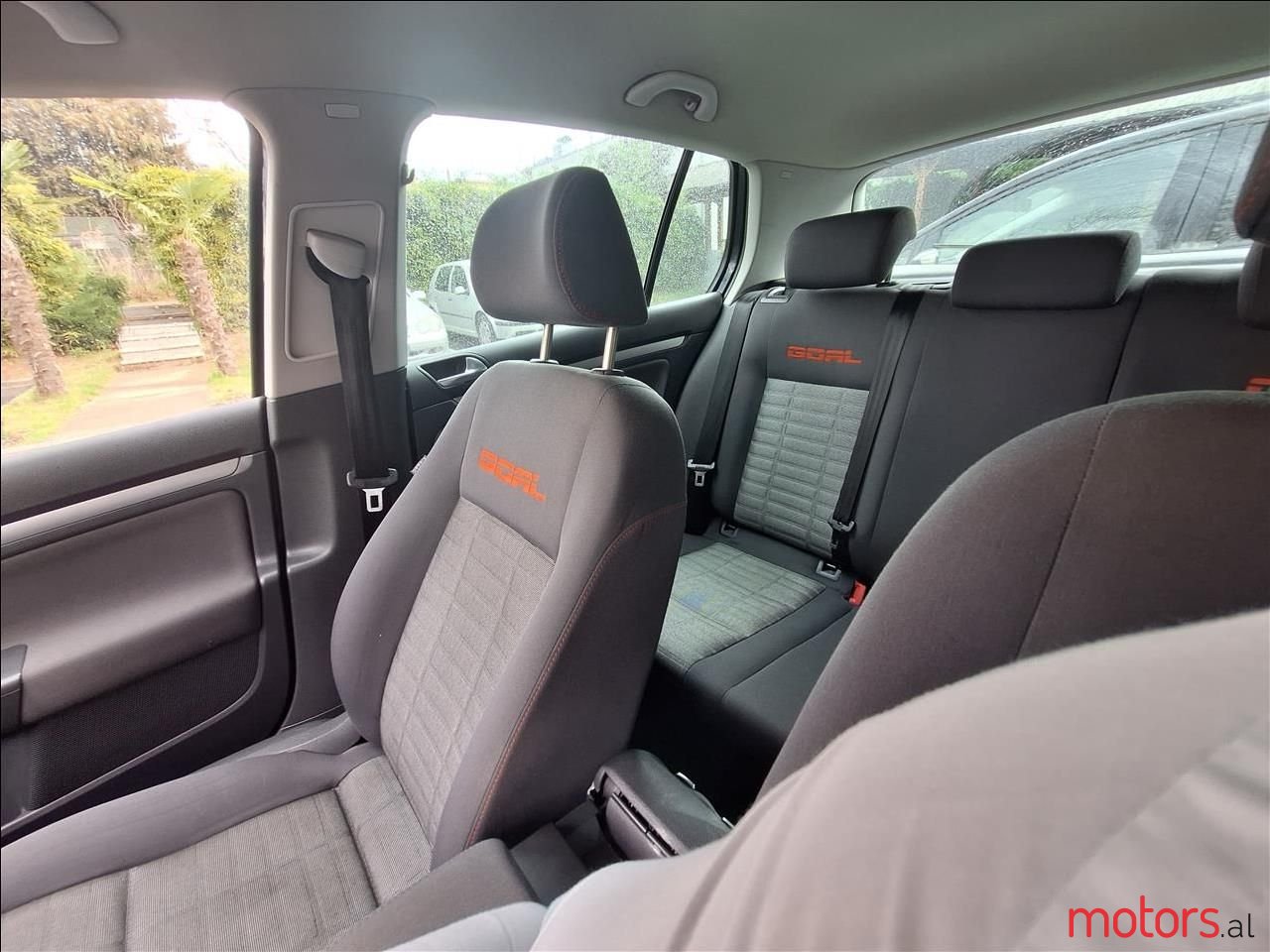 2006' Volkswagen Golf photo #5