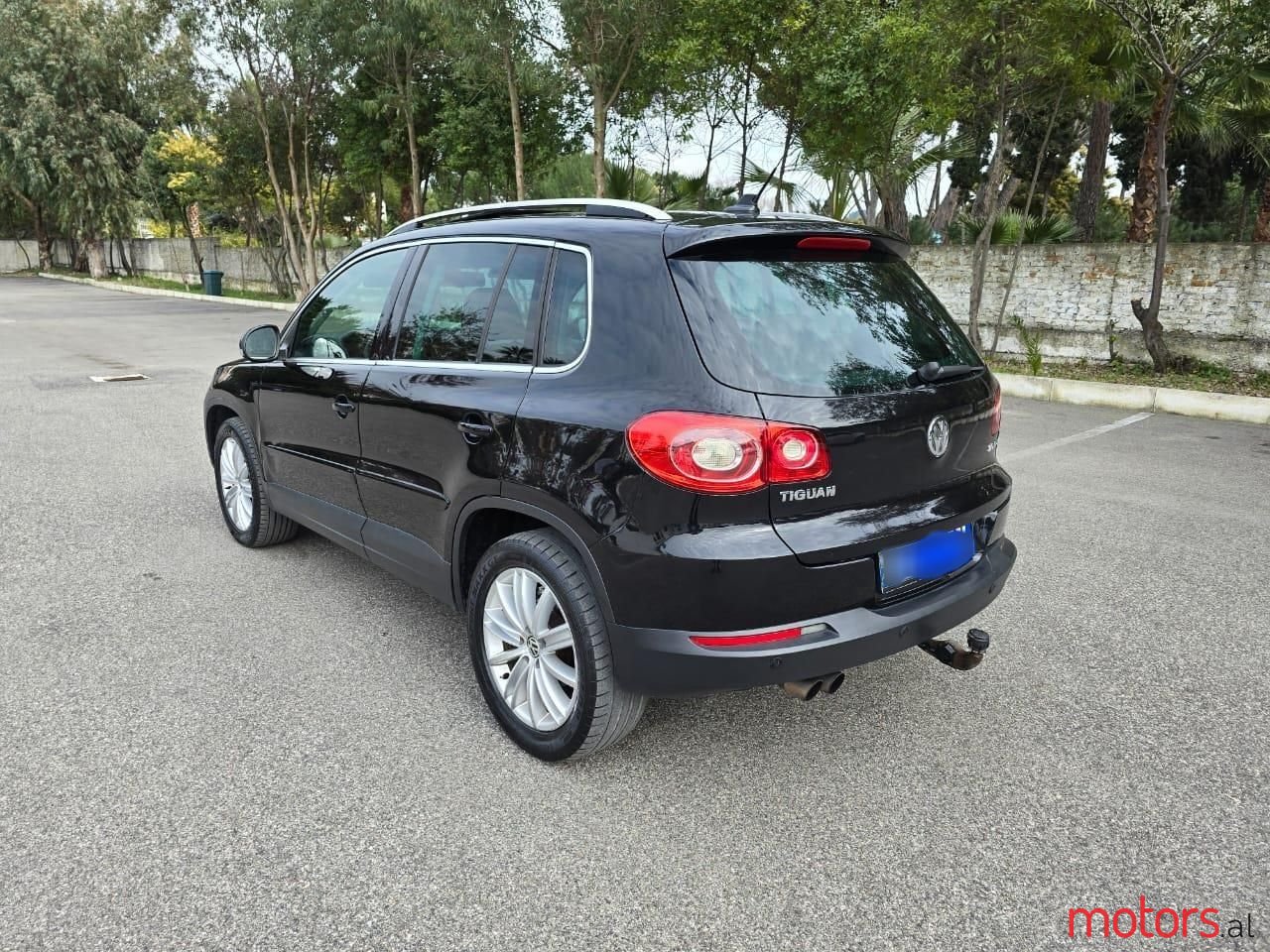 2009' Volkswagen Tiguan photo #5