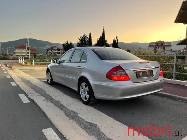 2007' Mercedes-Benz E 280 photo #2