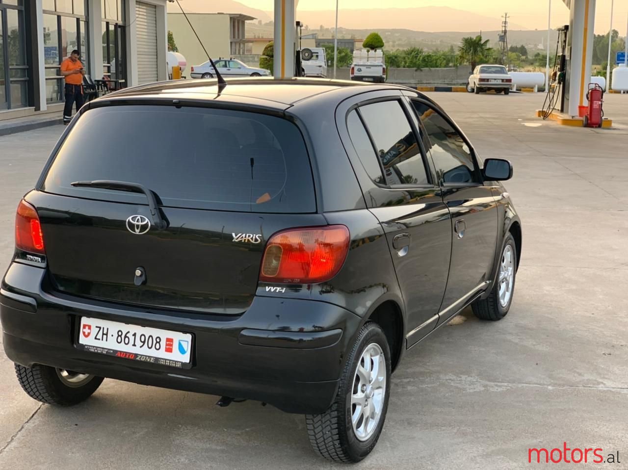 2005' Toyota Yaris photo #6