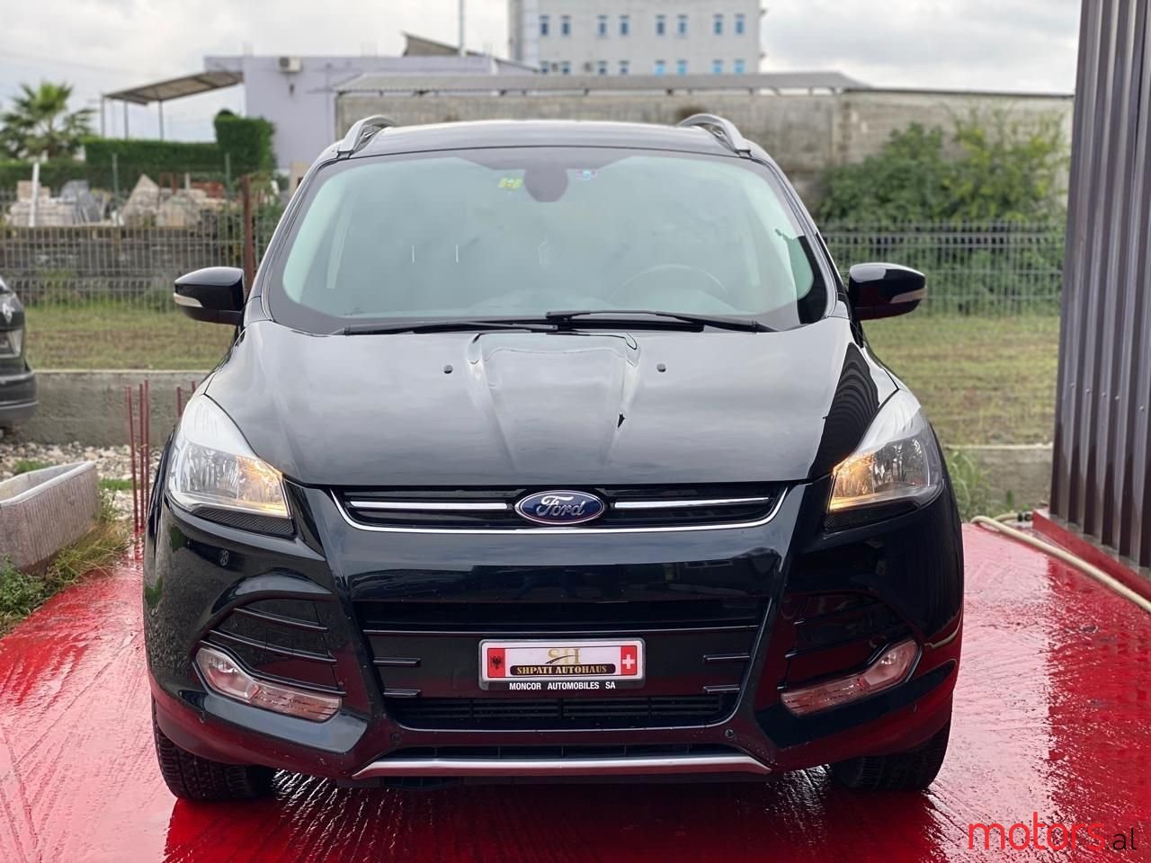 2014' Ford Kuga photo #2