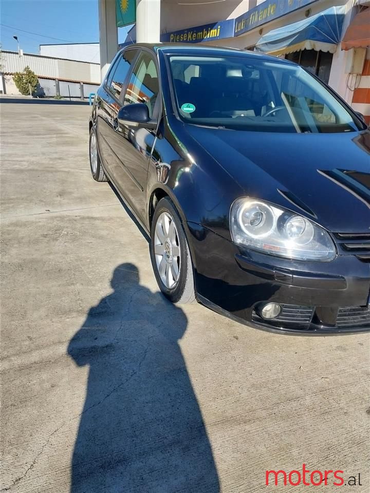 2006' Volkswagen Golf photo #4