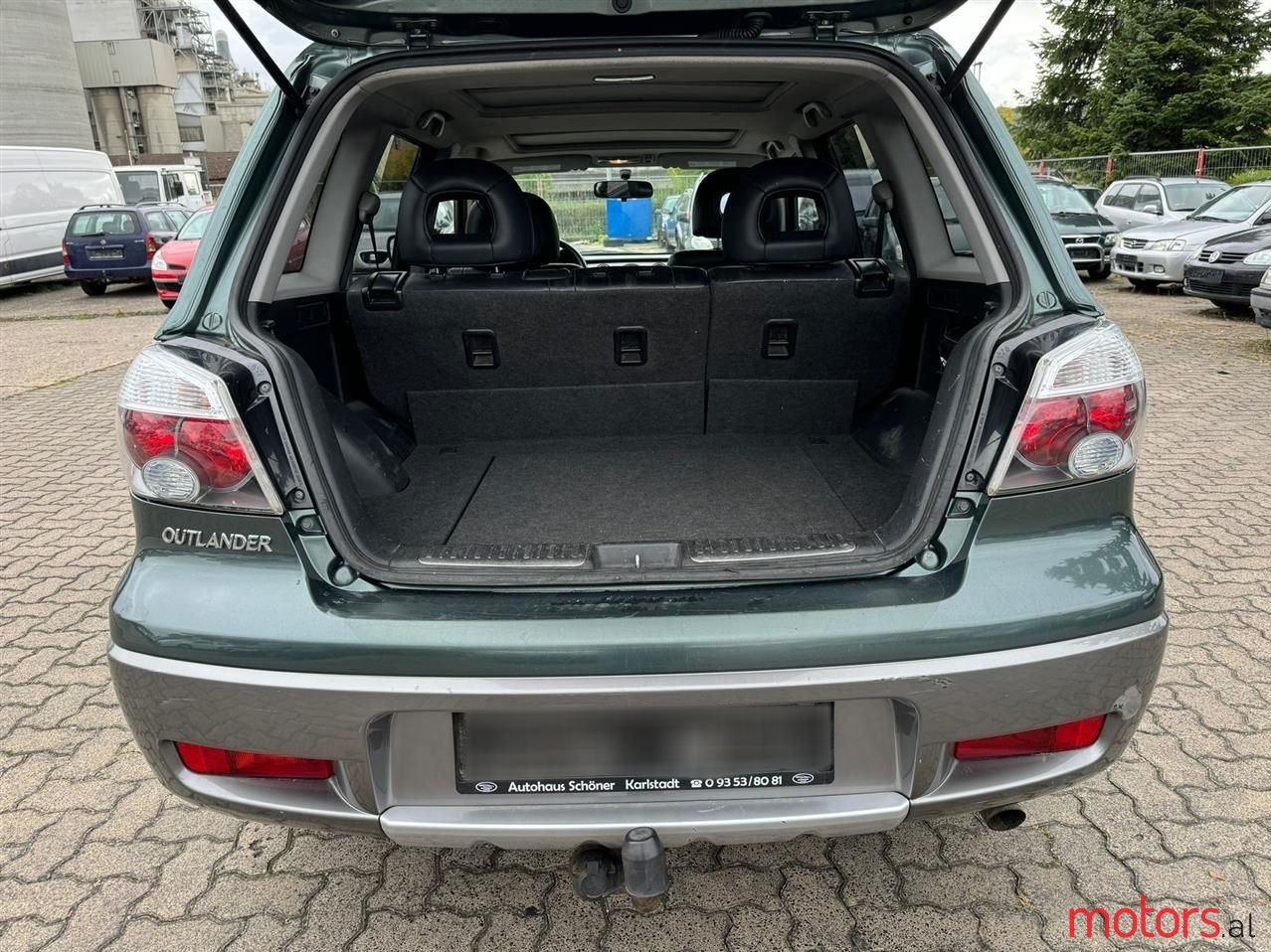 2005' Mitsubishi Outlander photo #3