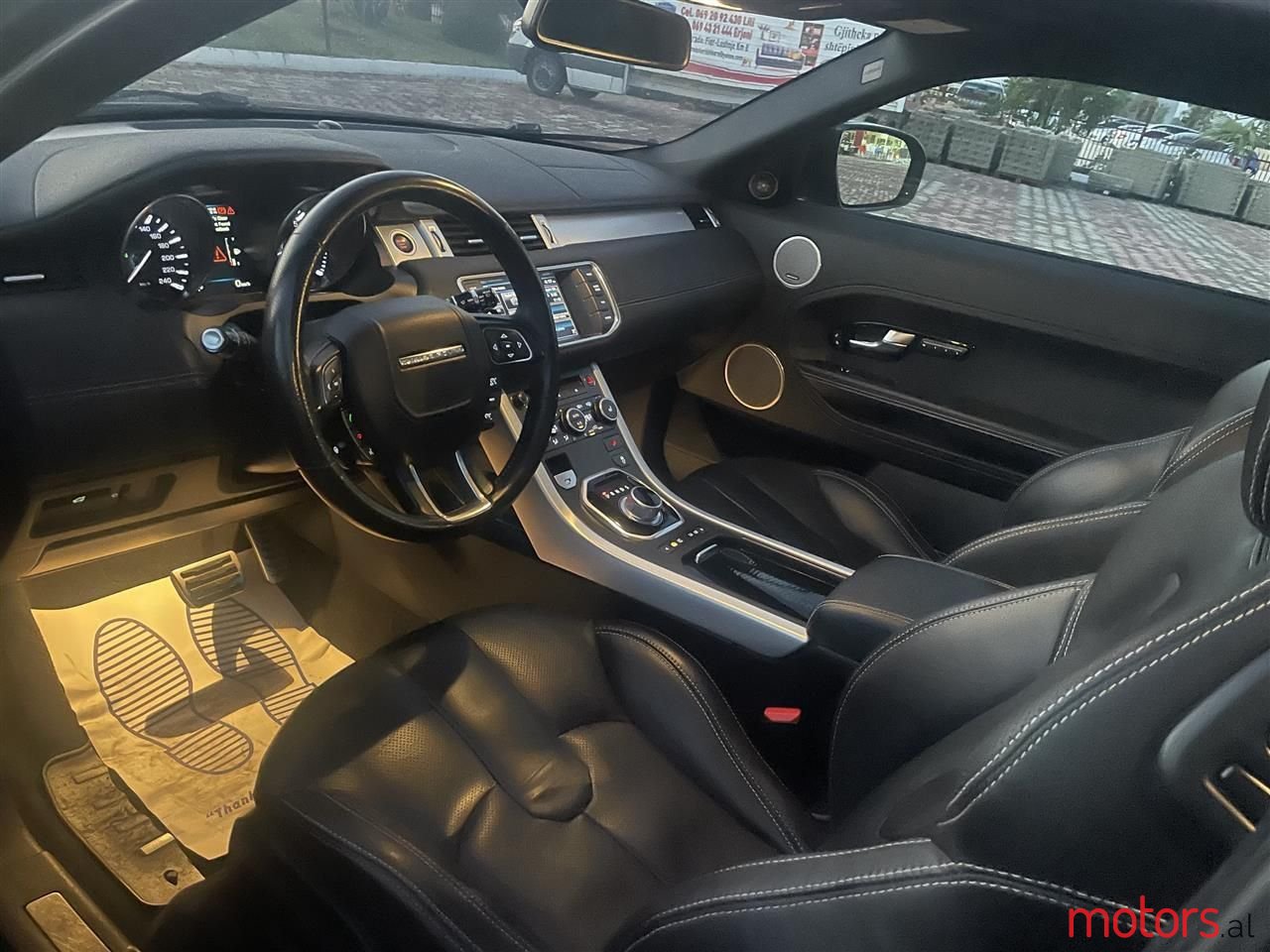 2012' Land Rover Range Rover Evoque photo #2