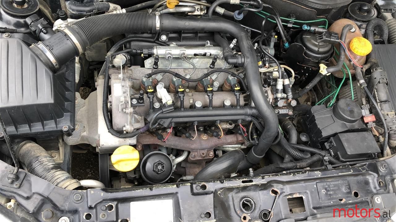 2005' Opel Corsa photo #6