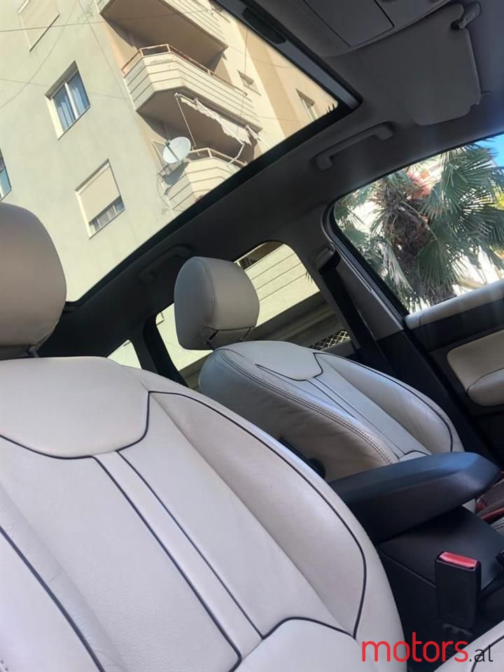 2010' Ford Cougar photo #2