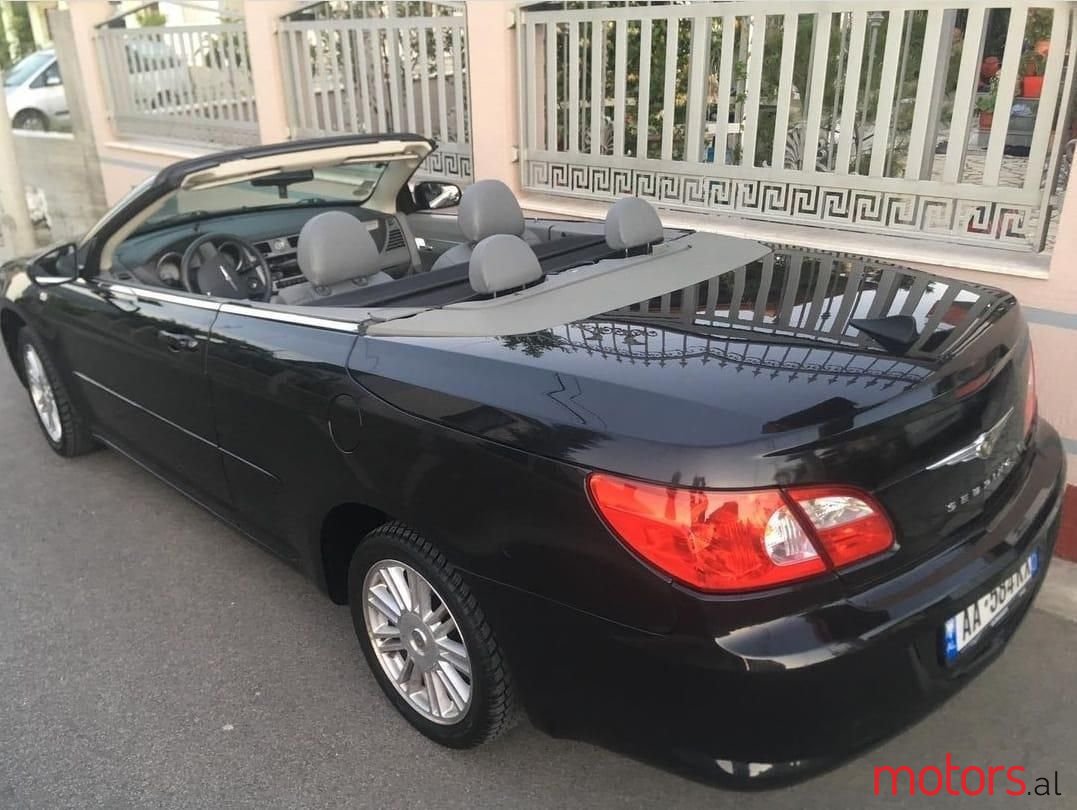 2010' Chrysler Sebring photo #3