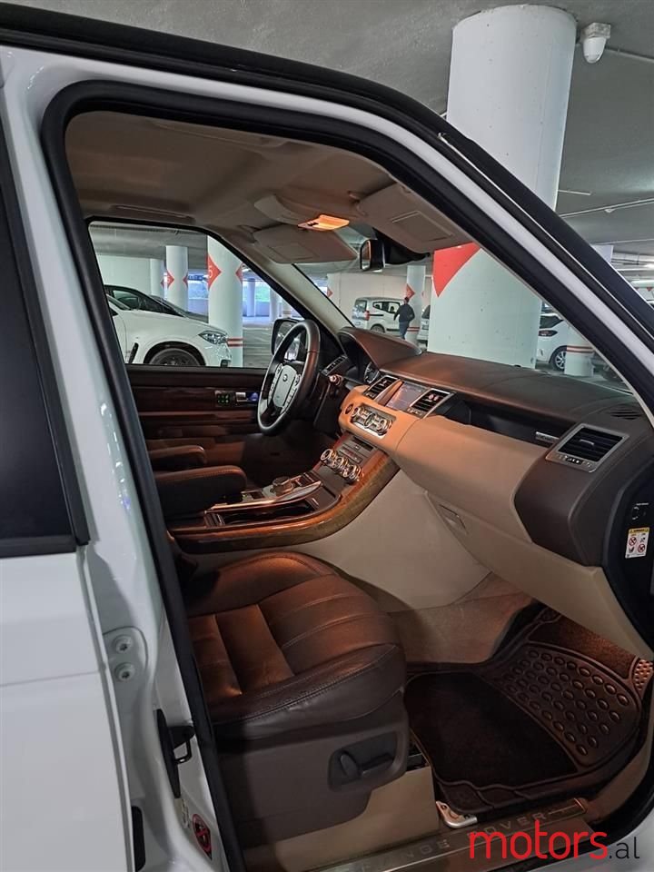 2012' Land Rover Range Rover Sport photo #6