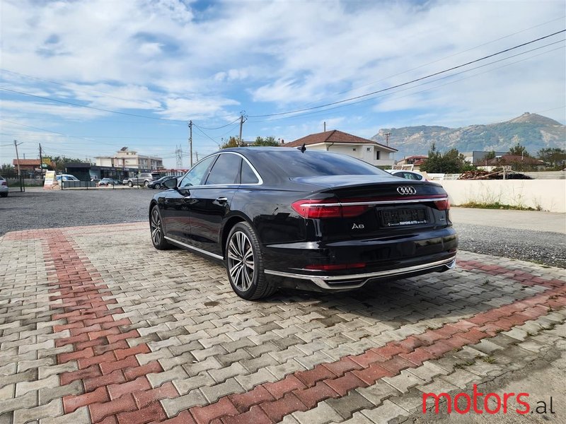 2018' Audi A8 photo #6