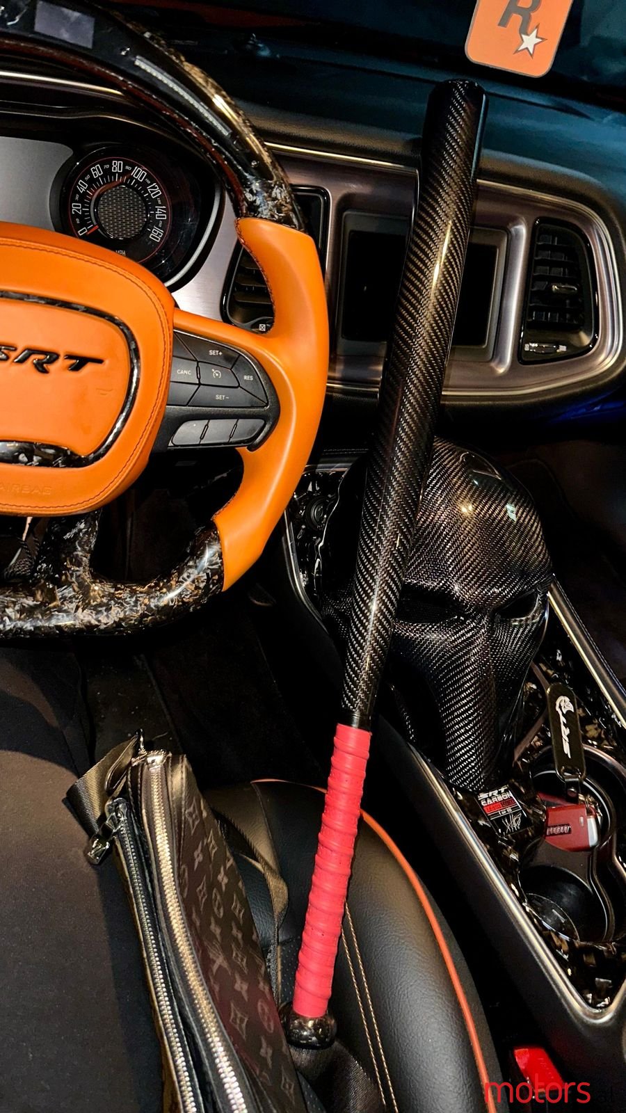 2019' Dodge Challenger photo #4
