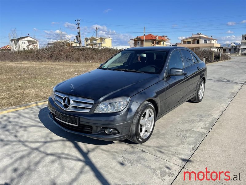 2009' Mercedes-Benz C 220 photo #3