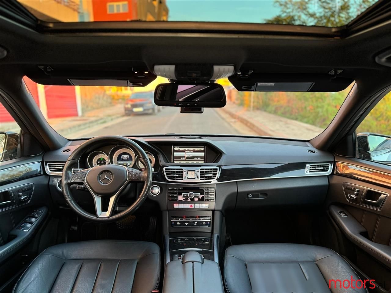 2016' Mercedes-Benz E 220 photo #5