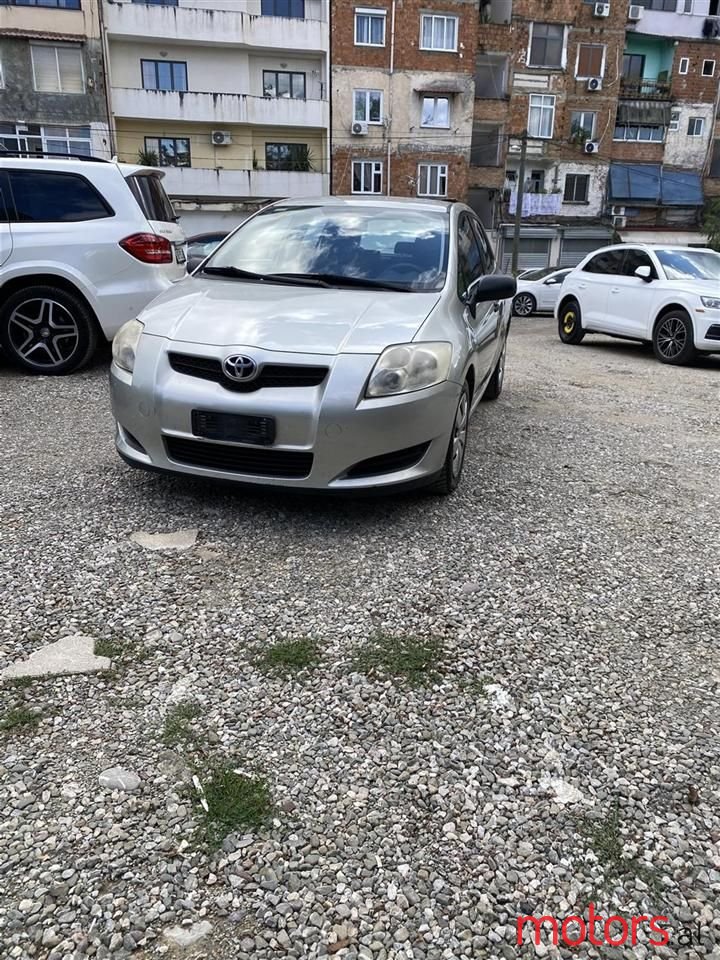 2007' Toyota Auris photo #4