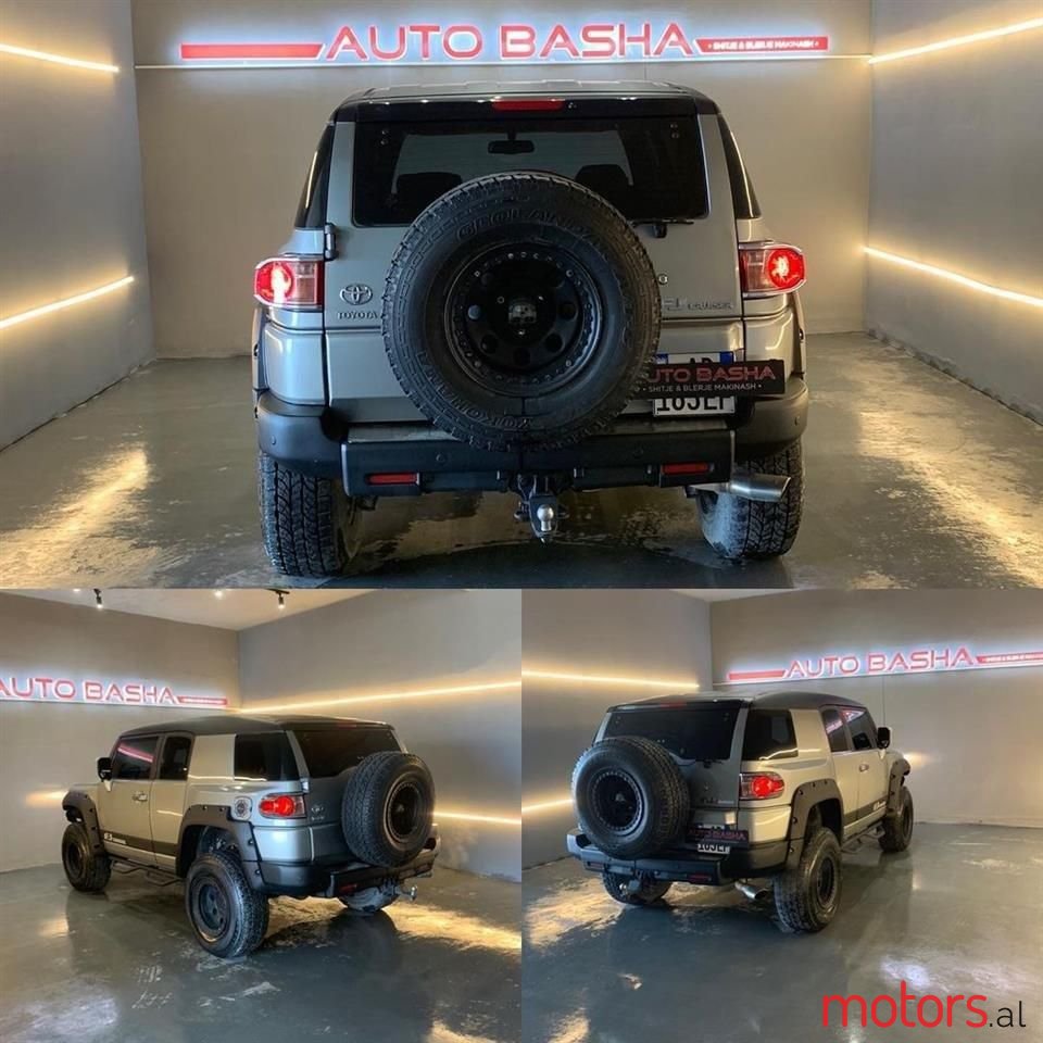 2013' Toyota Fj photo #2