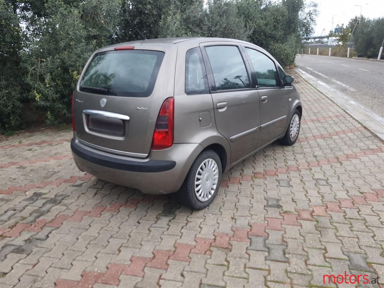 2008' Lancia Musa photo #6