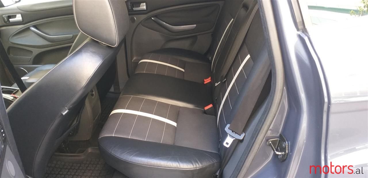 2011' Ford Kuga photo #4