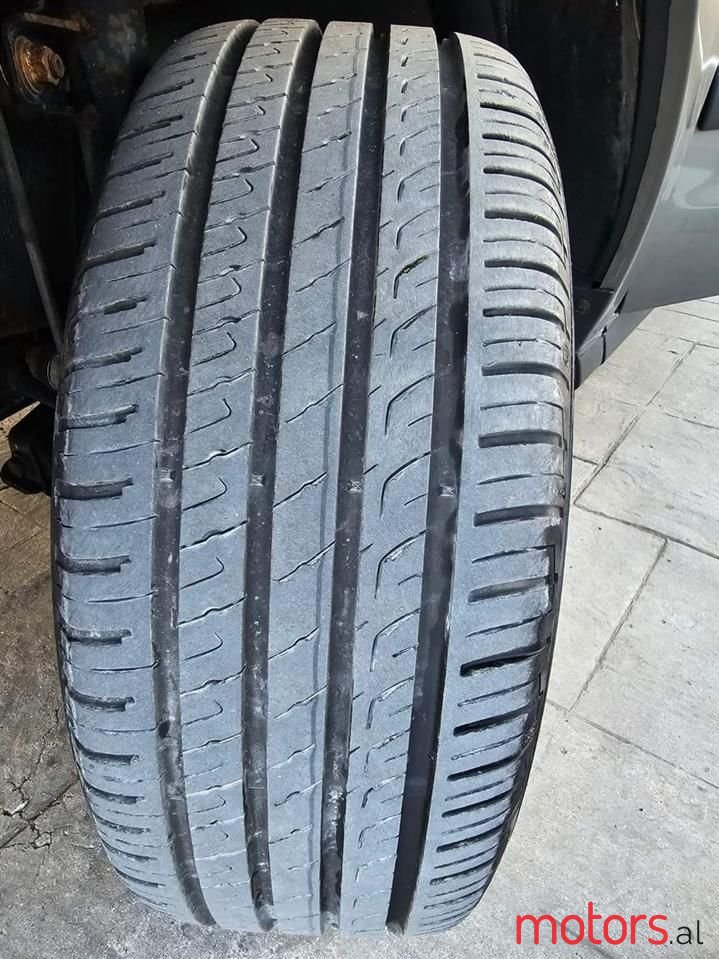 2008' SEAT Alhambra photo #2