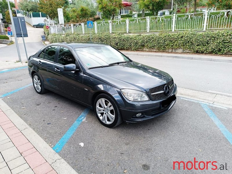 2010' Mercedes-Benz C 220 photo #4