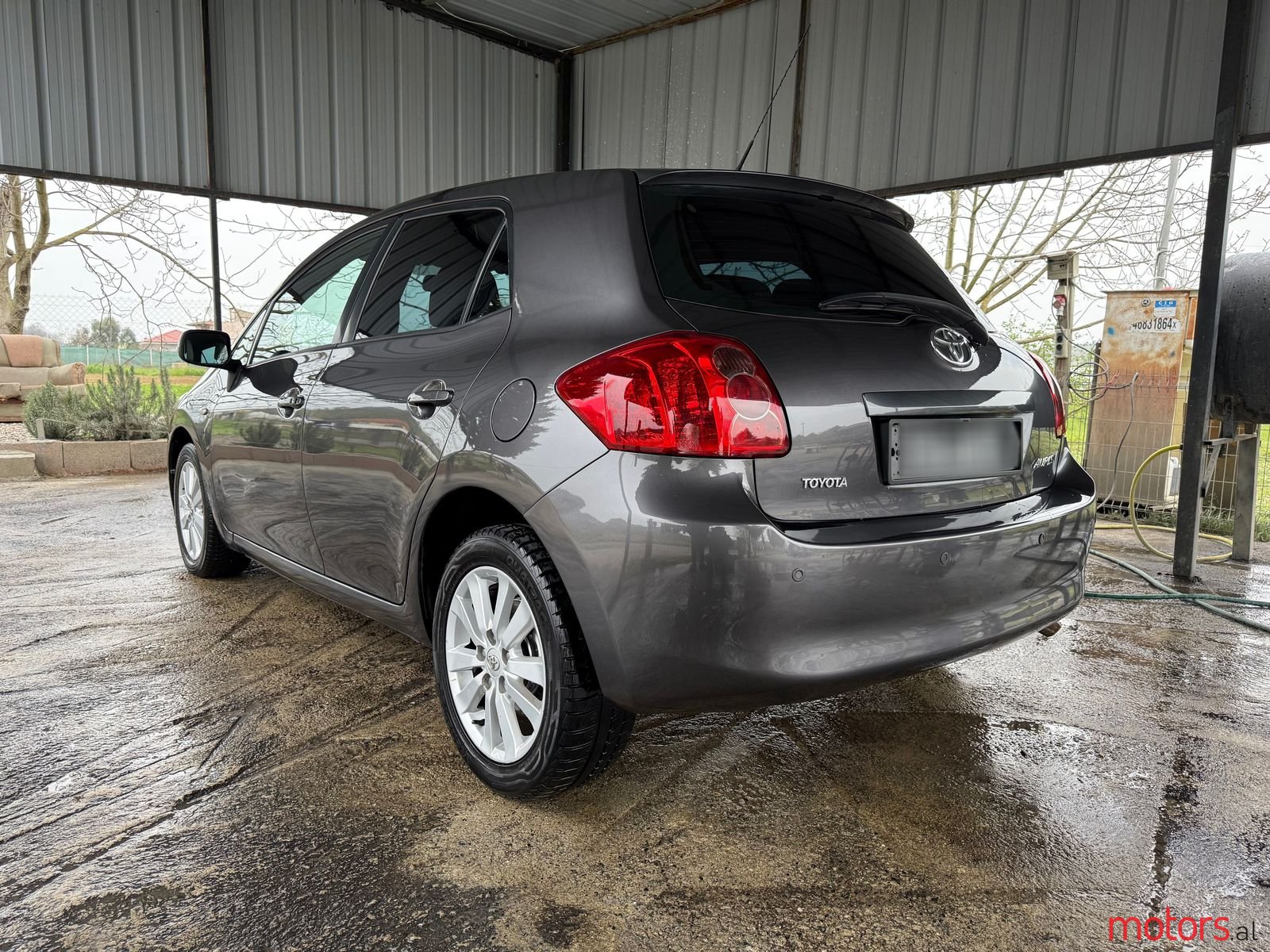 2007' Toyota Auris photo #6