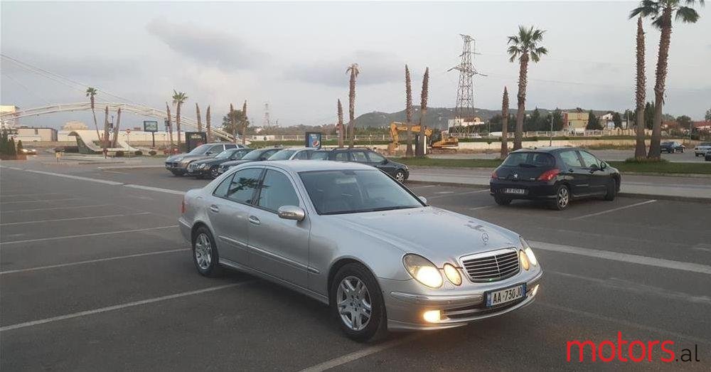 2004' Mercedes-Benz 240 photo #2