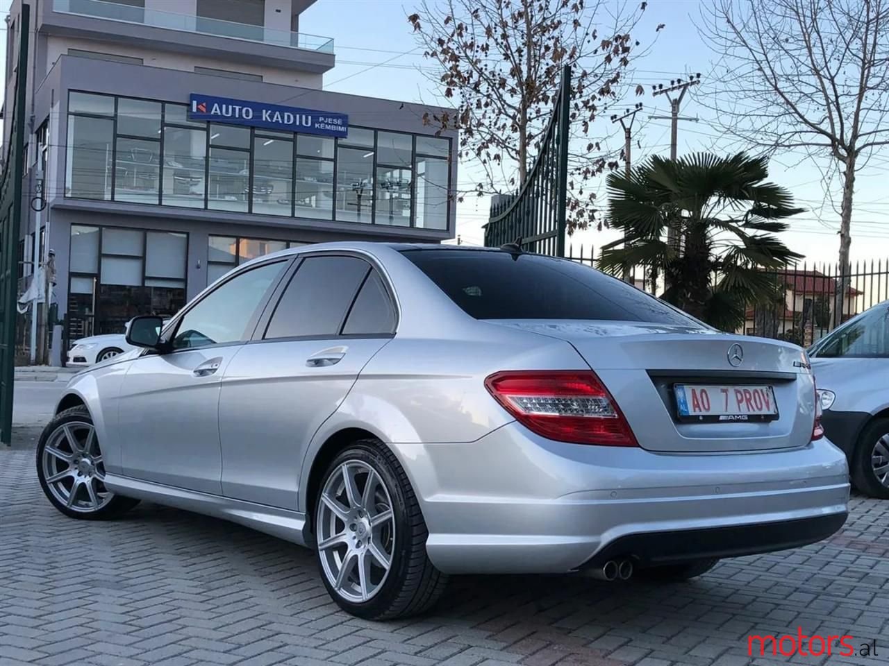2008' Mercedes-Benz C 220 photo #2