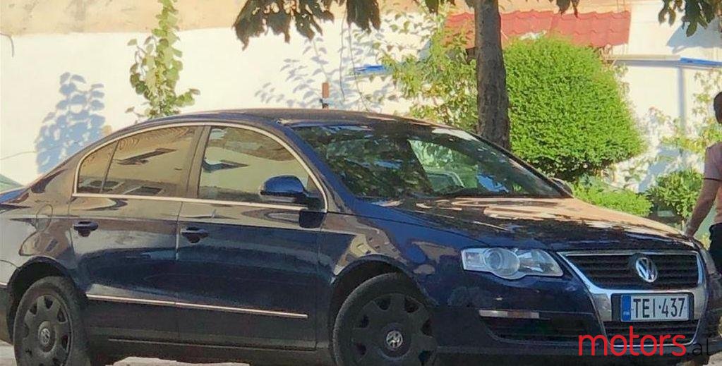 2006' Volkswagen Passat photo #1