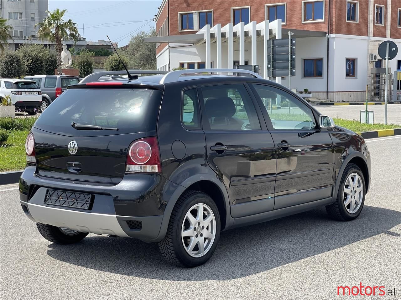 2007' Volkswagen Polo photo #3