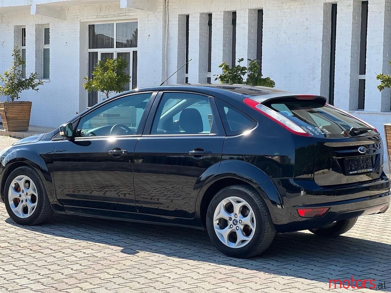 2009' Ford Focus photo #4