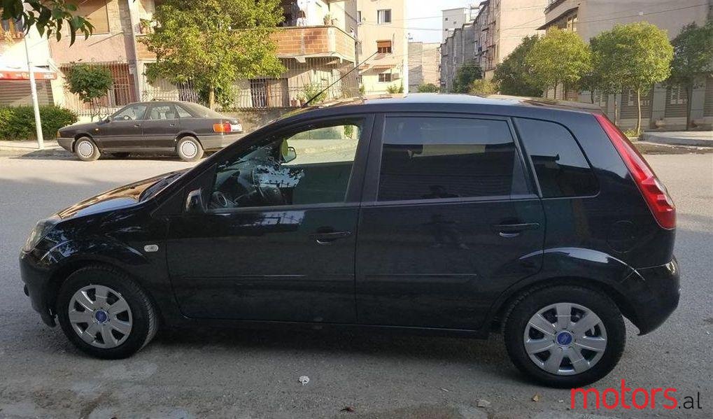 2007' Ford Fiesta photo #1