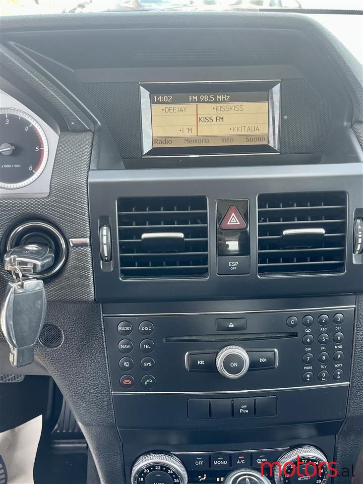 2009' Mercedes-Benz GLK 220 photo #4