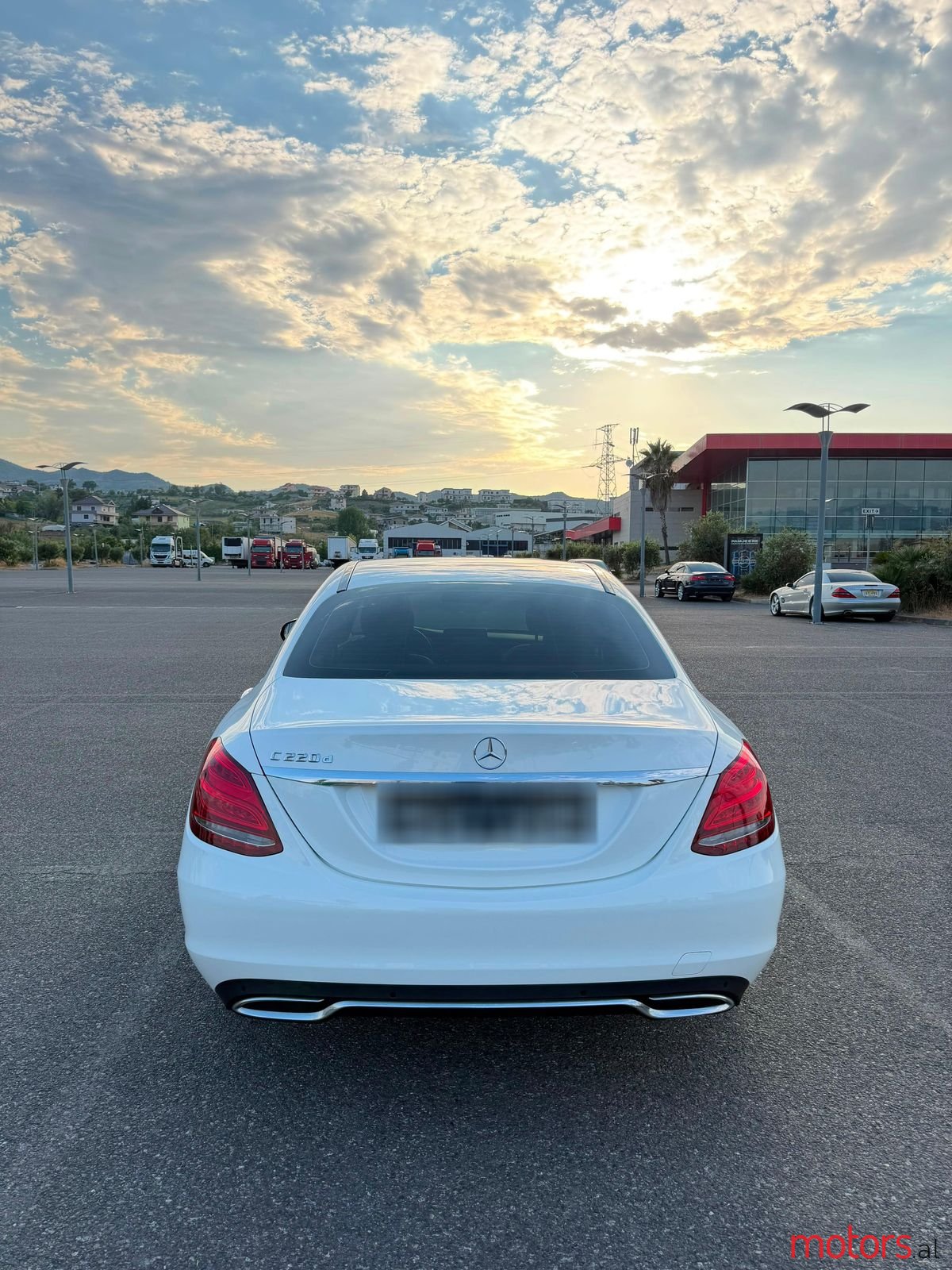 2015' Mercedes-Benz C 220 photo #4