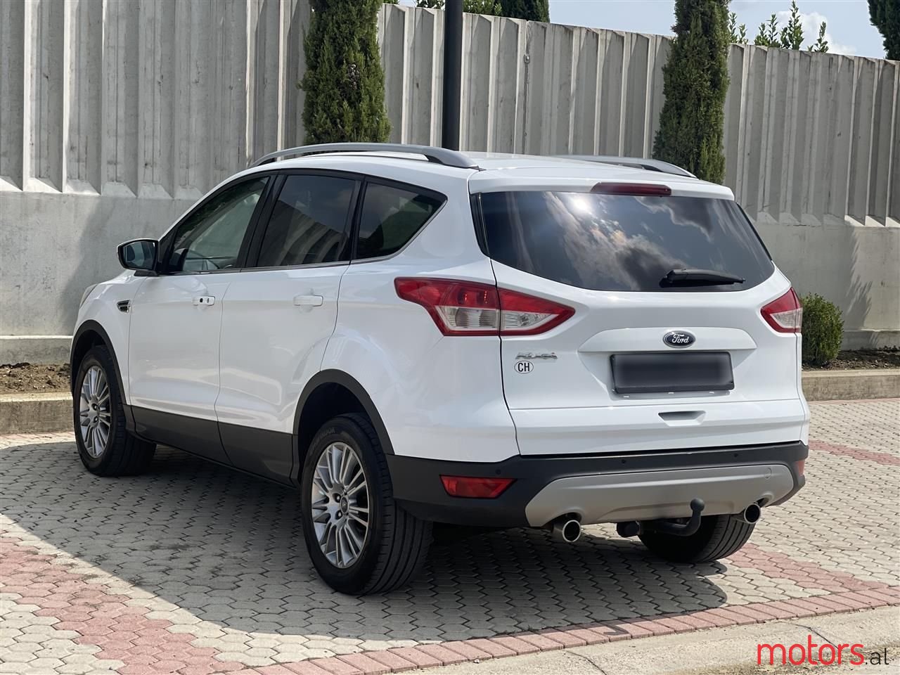 2014' Ford Kuga photo #4
