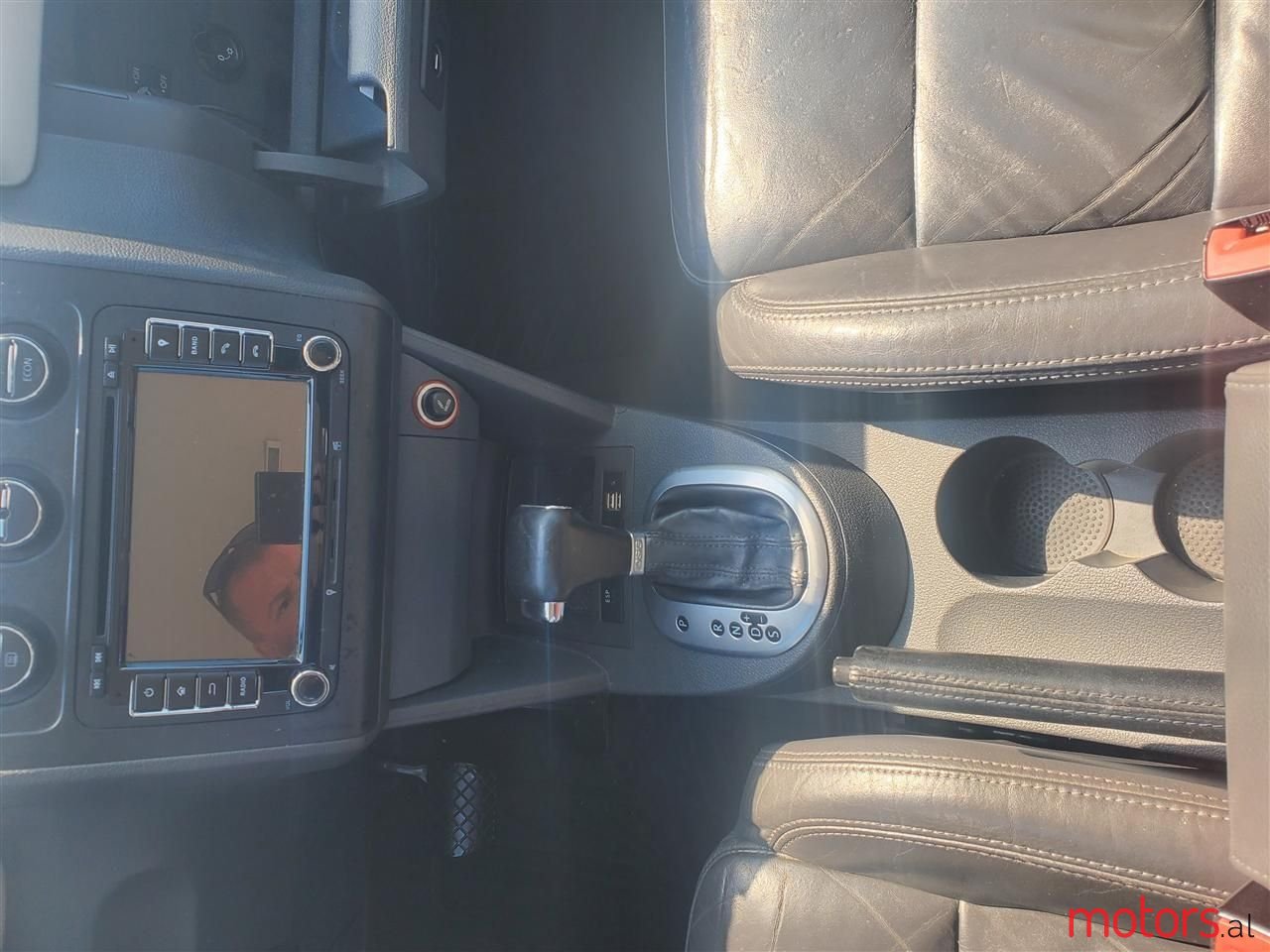 2006' Volkswagen Touran photo #3