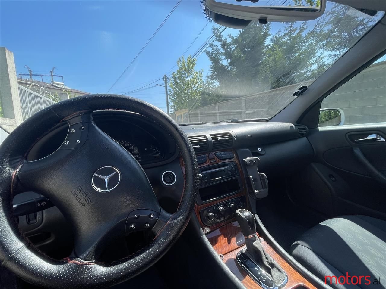 2002' Mercedes-Benz C 220 photo #1