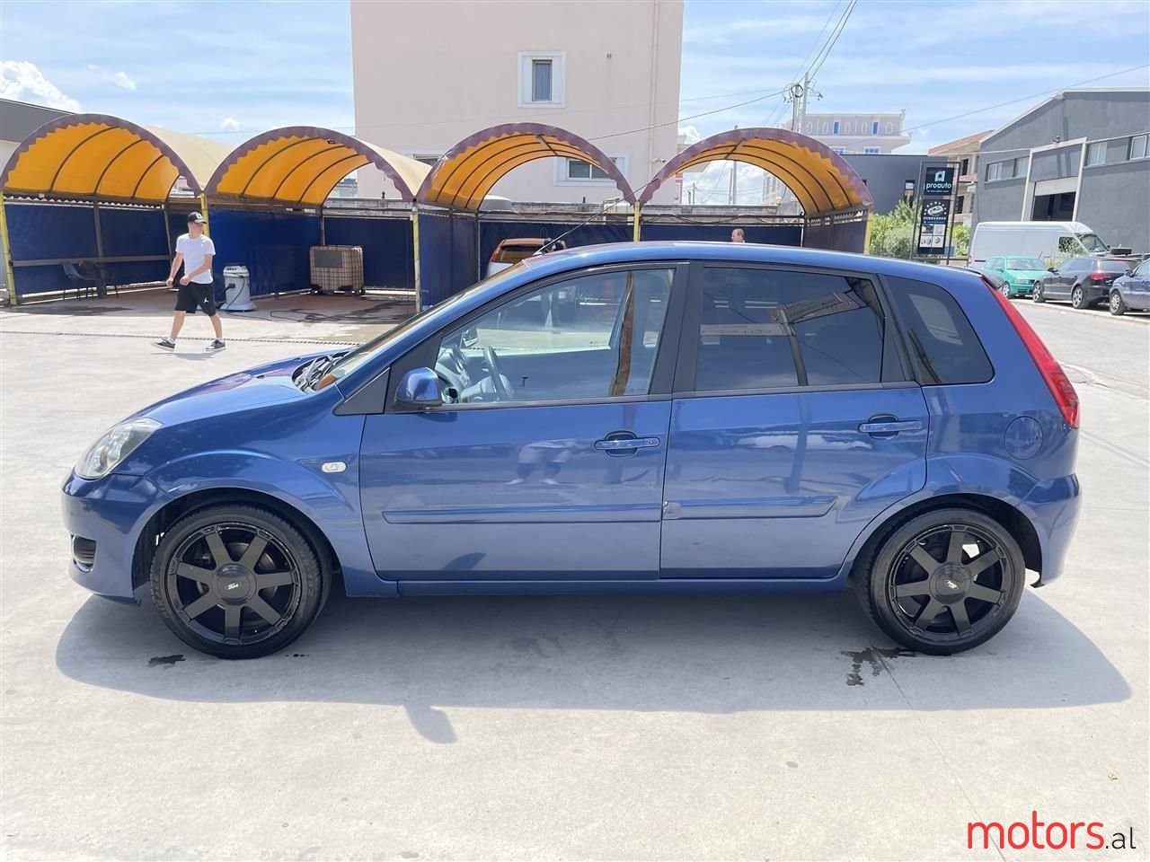 2006' Ford Fiesta photo #4