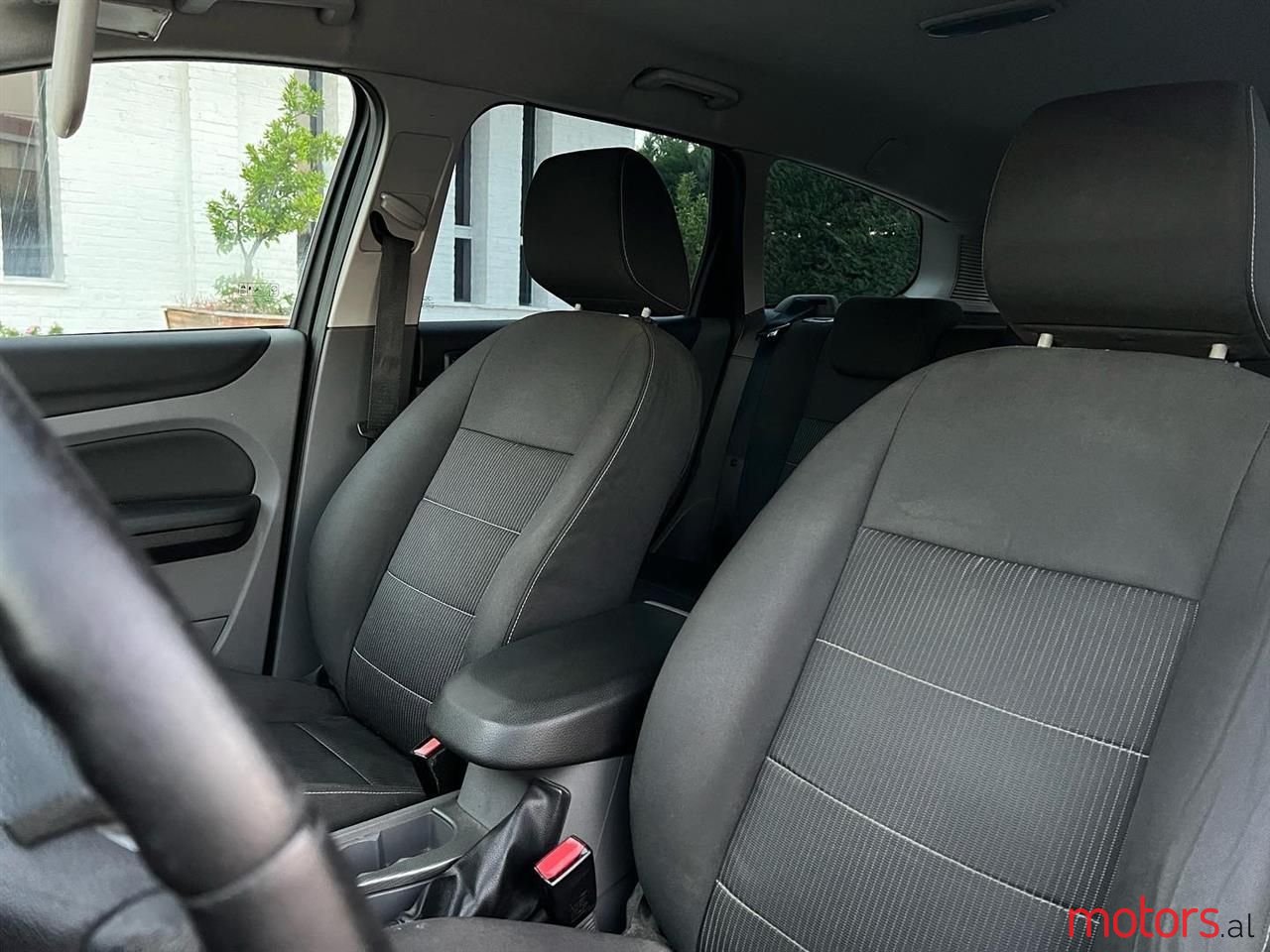 2008' Ford Focus photo #6