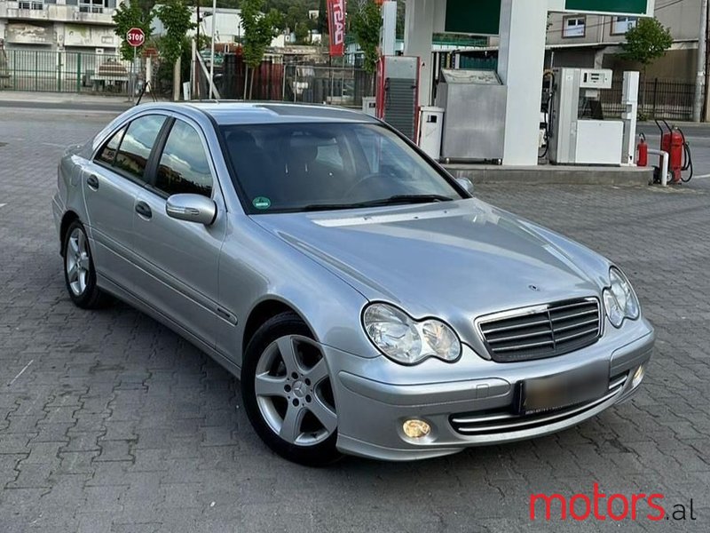 2005' Mercedes-Benz C 200 photo #1