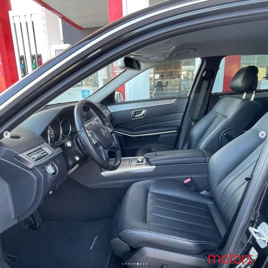 2015' Mercedes-Benz E 220 photo #6