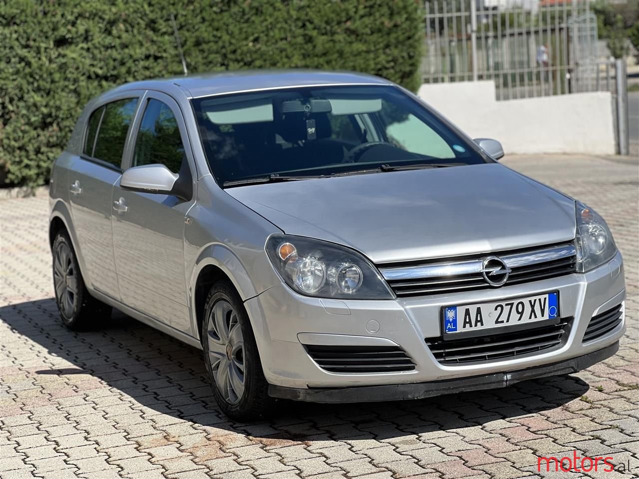 2005' Opel Astra photo #3