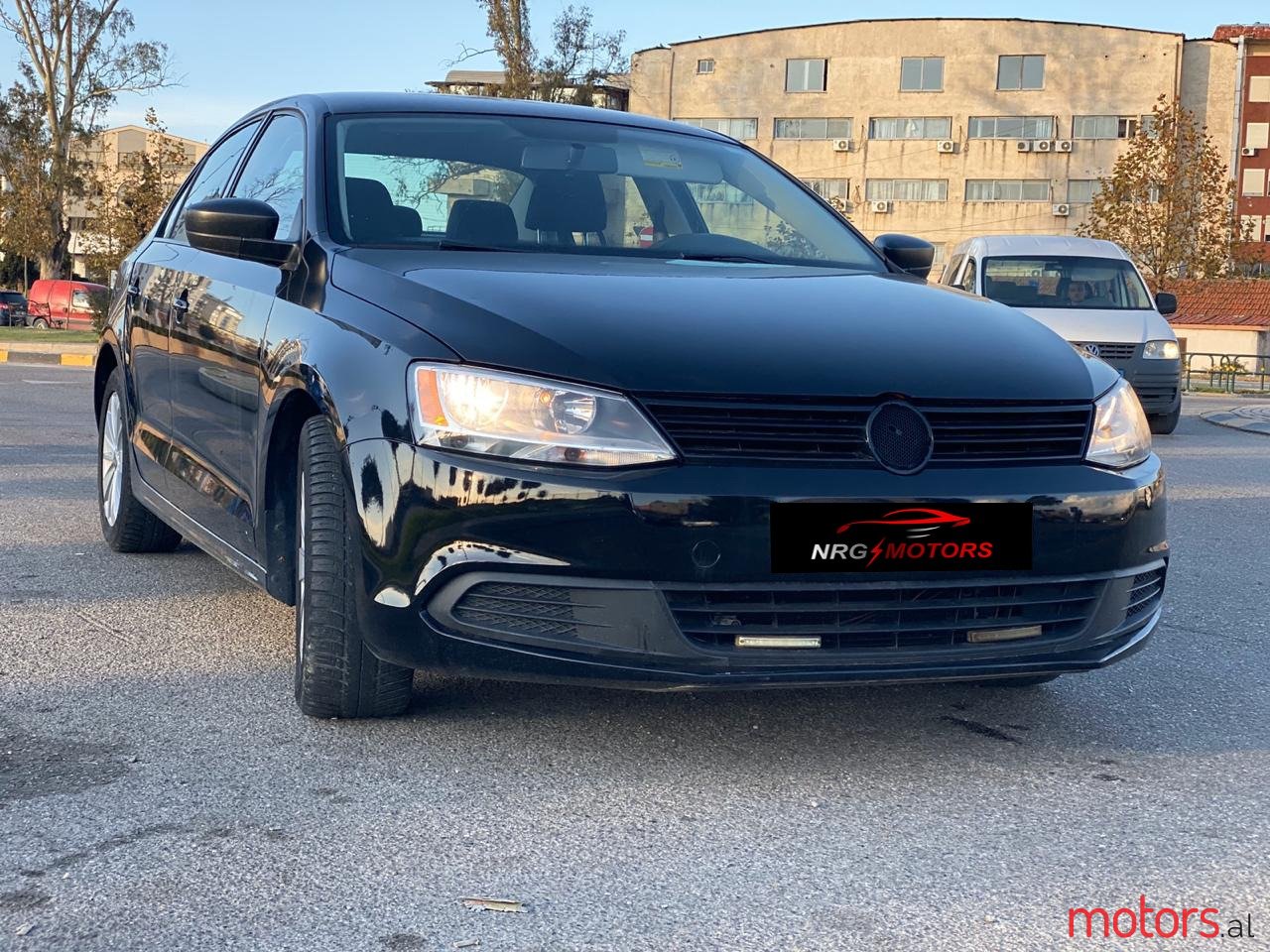 2012' Volkswagen Jetta photo #2