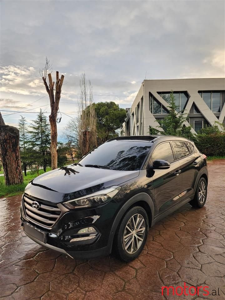 2015' Hyundai Tucson photo #6