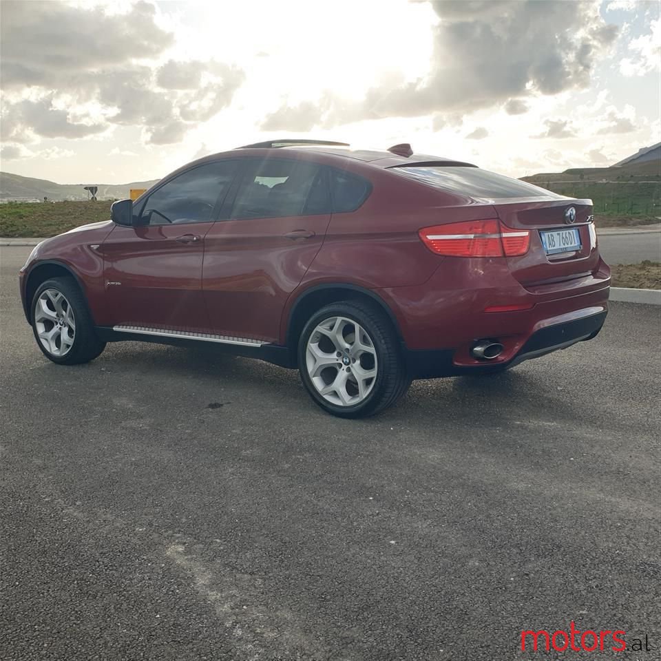 2010' BMW X6 M photo #6